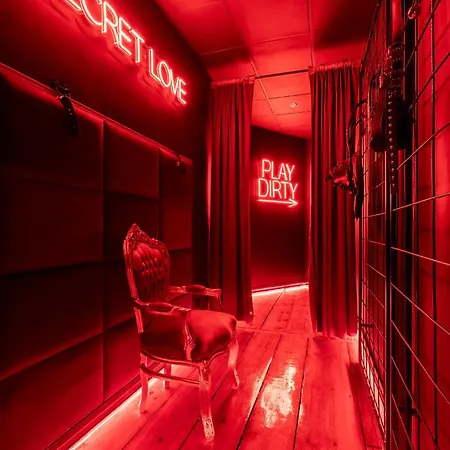 Secret Love Bdsm Познань Екстер'єр фото